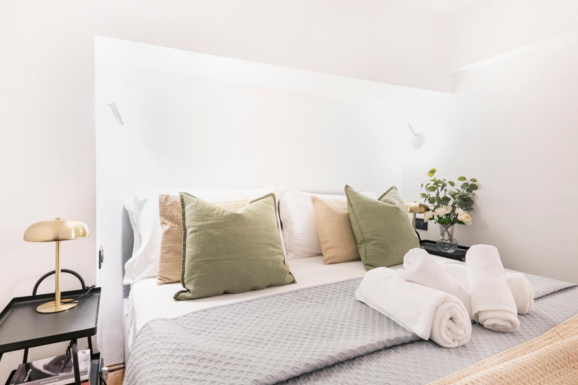 Easylife - Accogliente Monolocale In Via Torino, Posizione Perfetta Per Scoprire La Citta Apartment Milano Ngoại thất bức ảnh